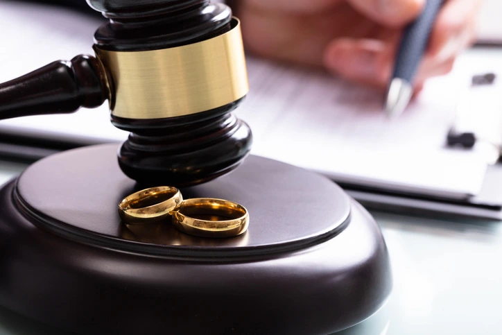 Divorce Mediation Lets You Be Heard Without the Hurt